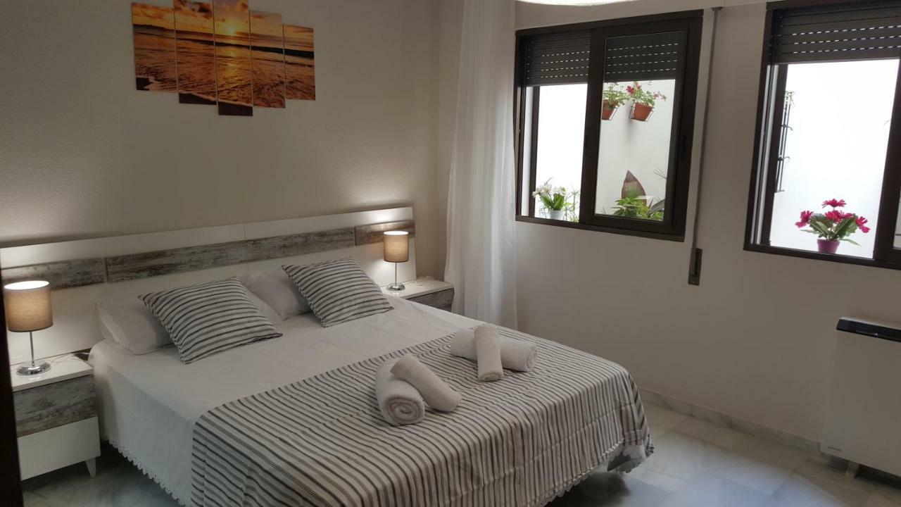 Apartamento Entre Patios Valladares Кордова Экстерьер фото
